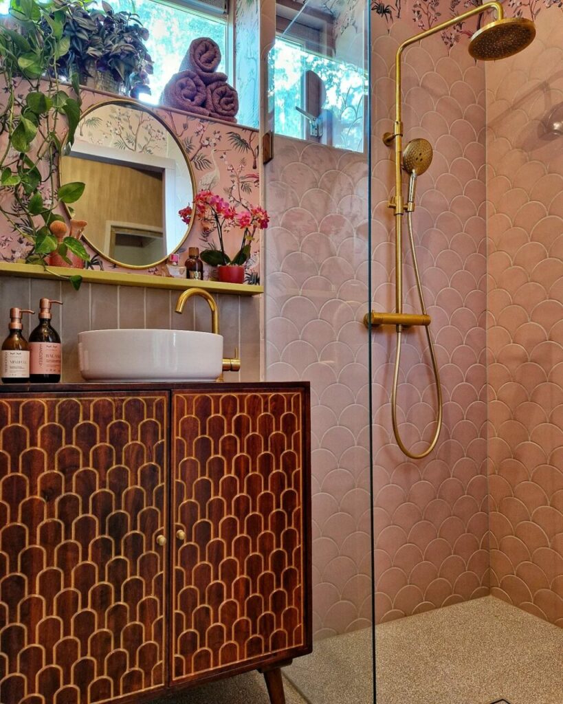 bagno-rosa-romantico-mindy_schroor