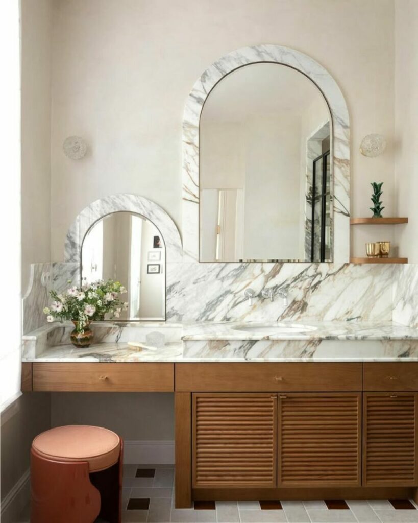 Spazio storage in bagno: 5 idee per creare un ordine impeccabile