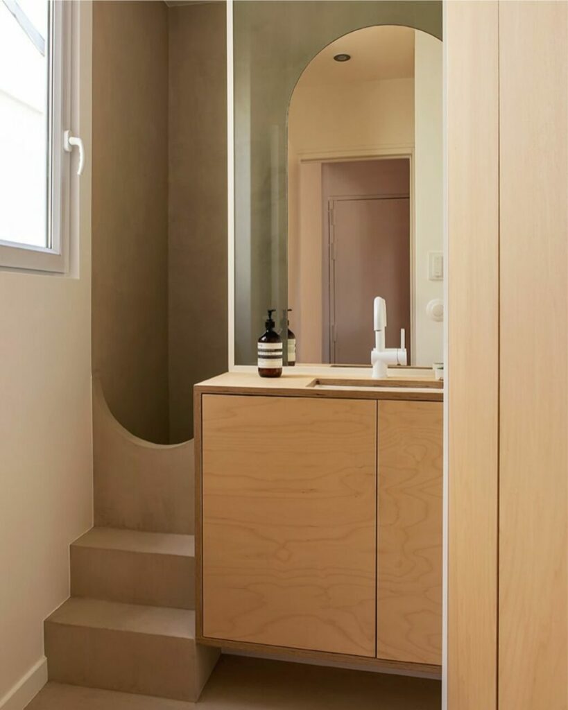 Spazio storage in bagno: 5 idee per creare un ordine impeccabile