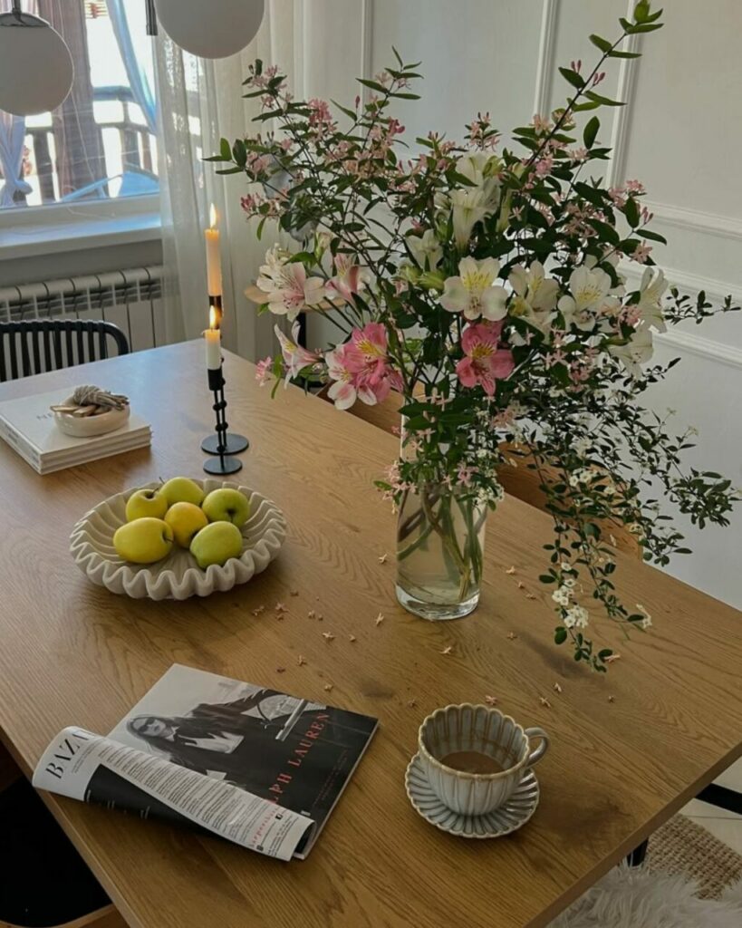 Un delizioso cottage moderno dal romantico stile nordico, a 17 chilometri da Sofia e ad anni luce dal minimalismo