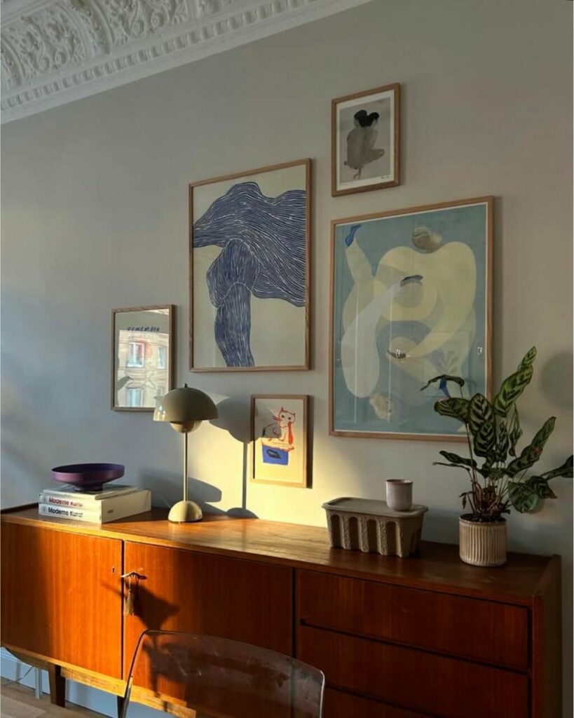 Armonie di design in un luminoso palazzo storico di Amburgo, dove una casa accosta gli stili di 2 epoche  