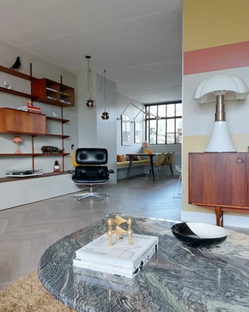 Pezzi vintage e di design anni 50-60 sono il magnifico bottino di una cacciatrice di tesori
