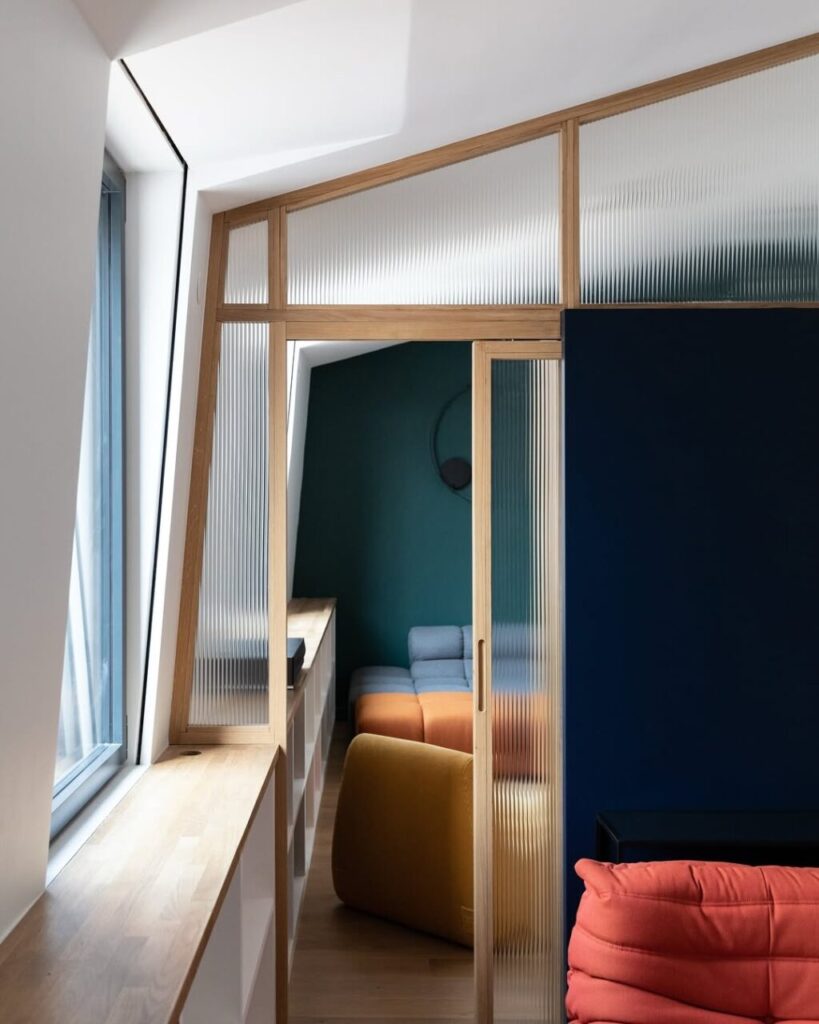 Magnifiche porte a vetri: 5 varianti di una soluzione versatile ed efficace