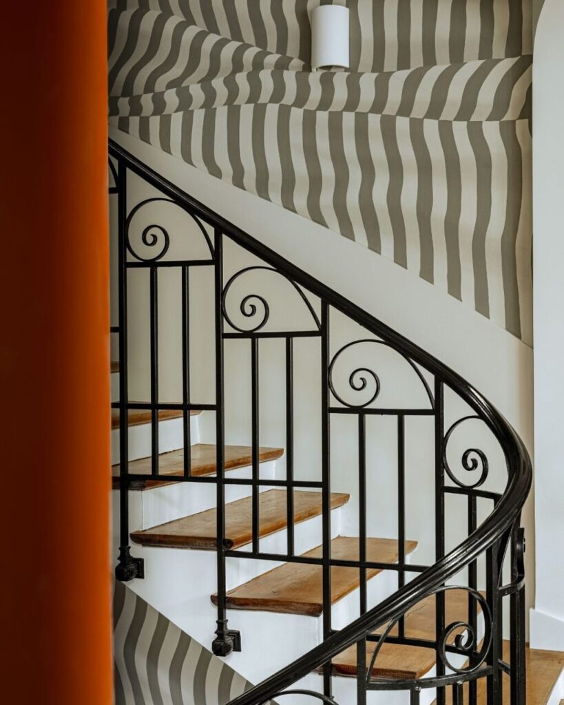 Scale di casa superstar: 5 idee per rendere grandioso un luogo di passaggio